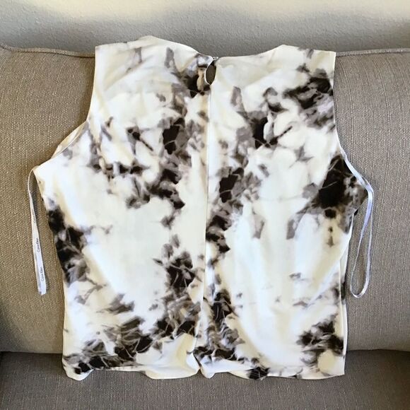 Calvin Klein Sleeveless Blouse   - Picture 4 of 7
